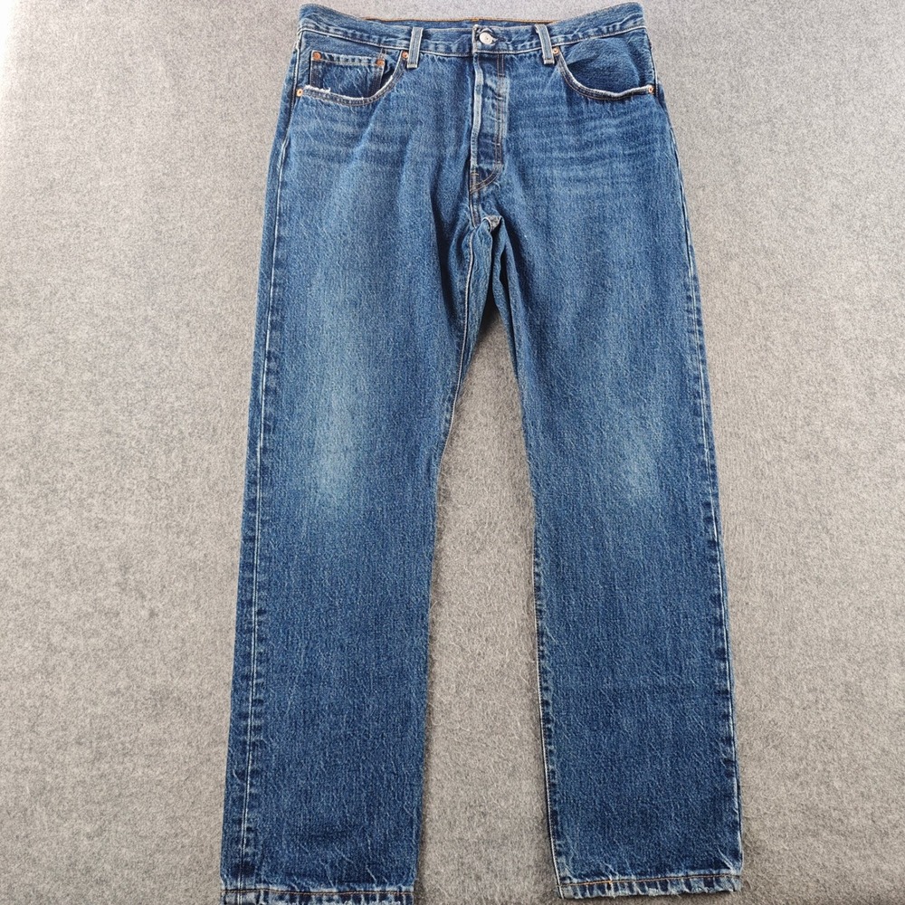 Levis 501 Original Fit Straight Leg Jeans Womens 33x30 Medium Wash Blue 12501